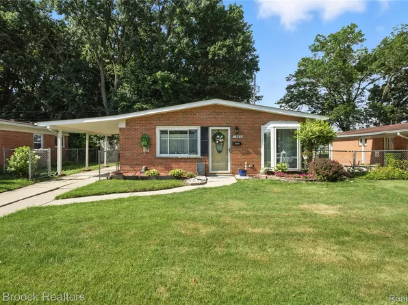 1383 Moulin Ave, Madison Heights, MI 48071