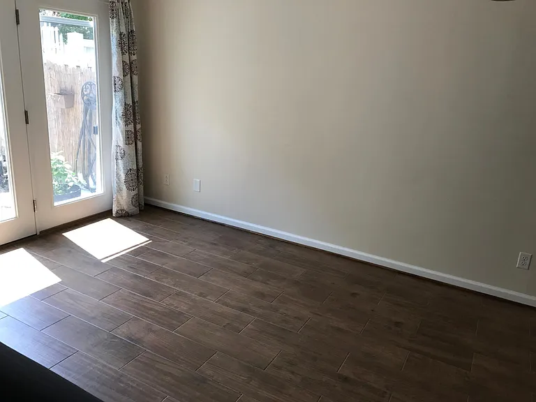 2759 Tiergarten Ln — Photo 5