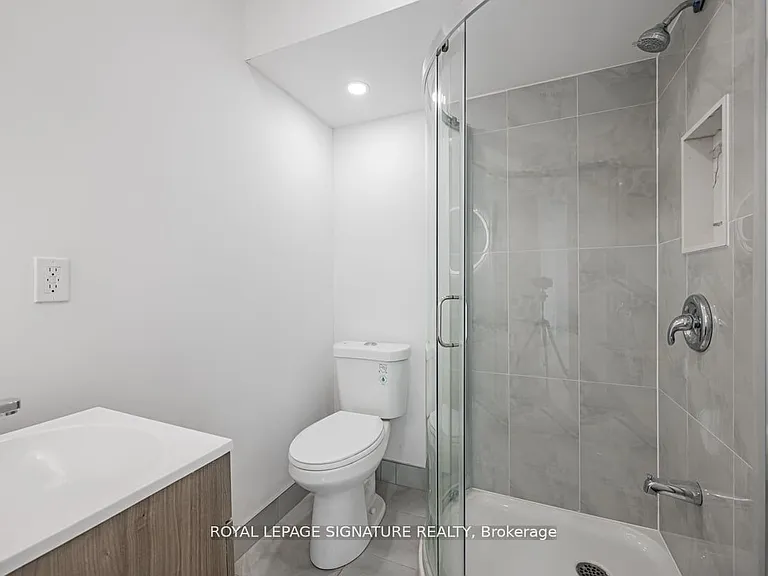 54 Tuscarora Dr — Photo 9
