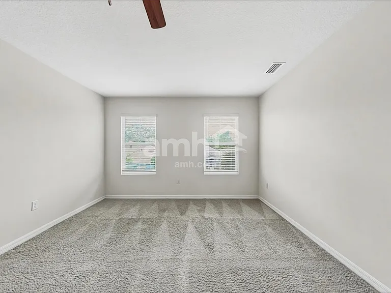 2840 Greenleaf Ter — Photo 10