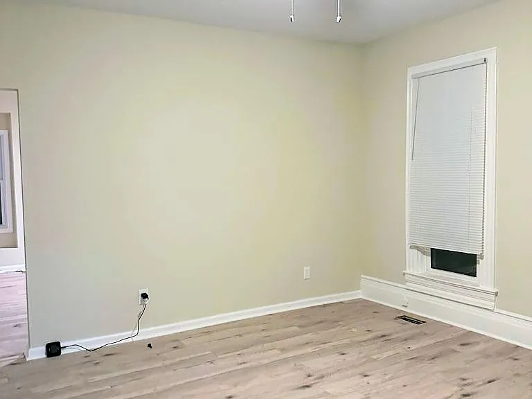 3027 Garfield Ave #A — Photo 3