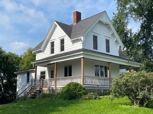 29 Park Street, Presque Isle, ME 04769