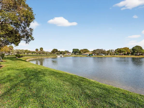 1251 SW 134th Way #108 A, Pembroke Pines, FL 33027