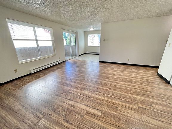 3rd image of 18524 Linden Ave N #203