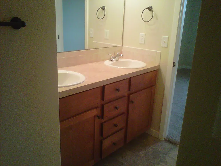 368 Saratoga Way — Photo 6