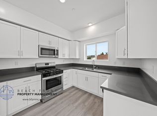 Buford, Inglewood, CA 90304