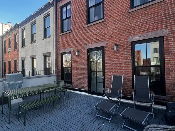69 Lefferts Pl #2, Brooklyn, NY 11238