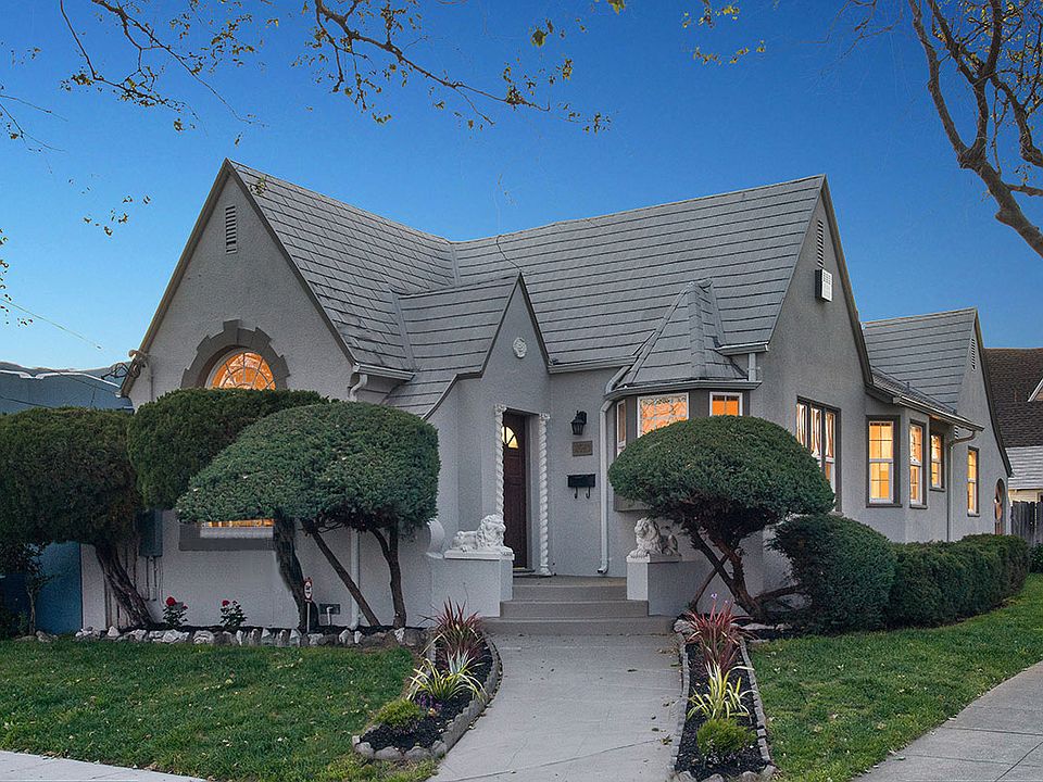 1st image of 2945 56th Ave