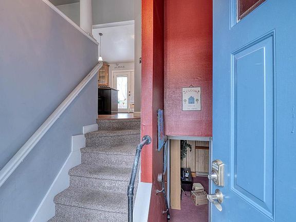 2nd image of 6 Abbey Rd