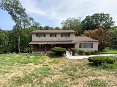 121 Diebold Rd, Mc Kees Rocks, PA, 15136