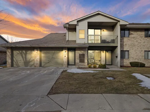 8123 40th AVENUE #G, Kenosha, WI 53142