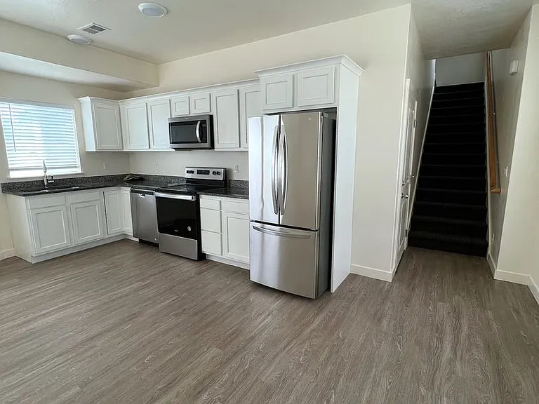 750 S Depot St #1 — Photo 3