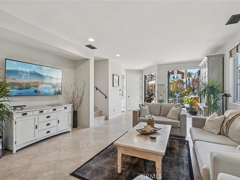 610 Marigold Ave — Photo 24