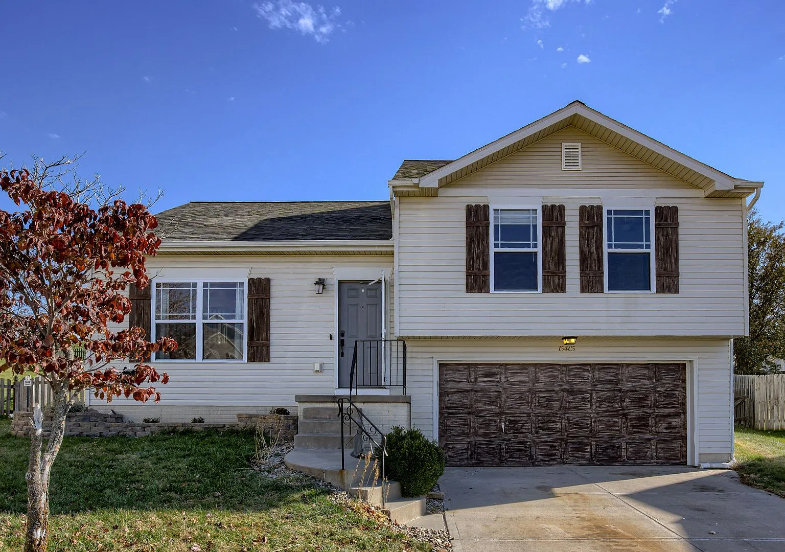 Bennington 3 Bedroom!! — Photo 1