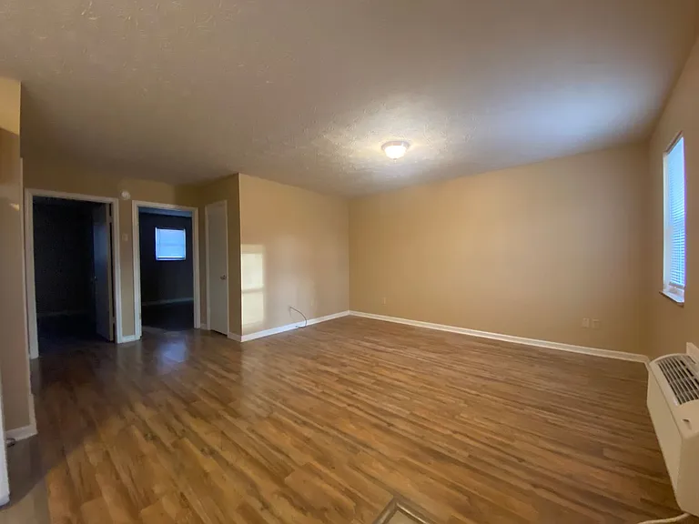 402 Mount Bethel Rd — Photo 3