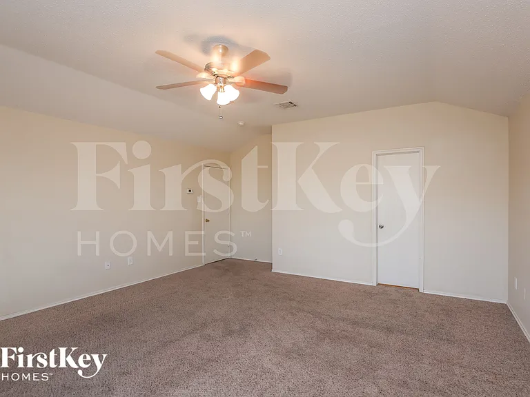 2900 Ocean Dr — Photo 10