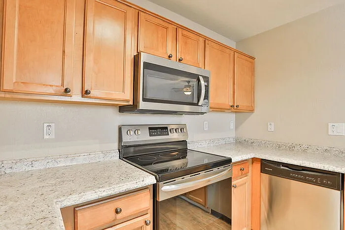 17420 W Calavar Rd — Photo 12