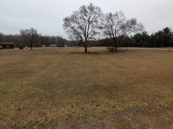 3rd image of 6046 N Douglas Rd