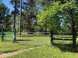 12462 Veterans Memorial Dr, Tallahassee, FL 32309