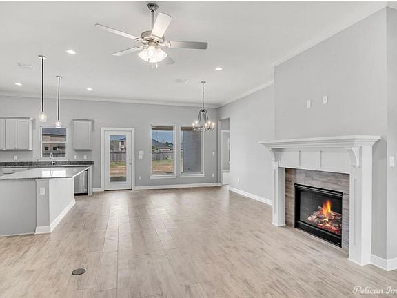 4th image of 2146 Silverwood Dr