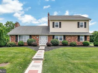2031 Noss Rd, York, PA 17408