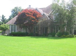 23252 Bluff Crest Dr, Elkhart, IN 46516