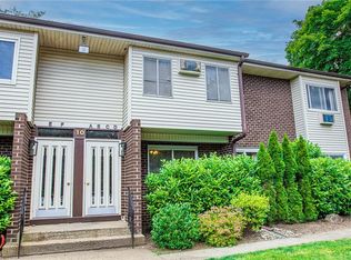 10D Blue Hill Cmns, Orangeburg, NY 10962