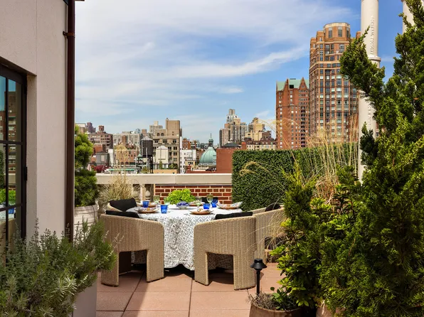 150 East 73rd Street image 26 of 28