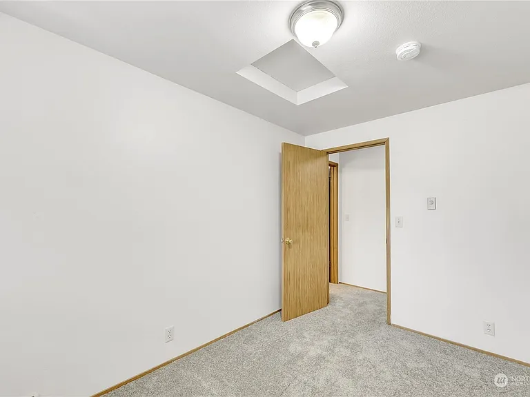 1720 201st Pl SE #3-D — Photo 18