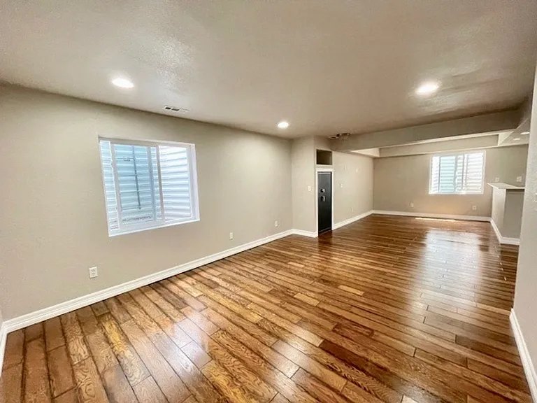 7778 Buckeye Tree Ln — Photo 48