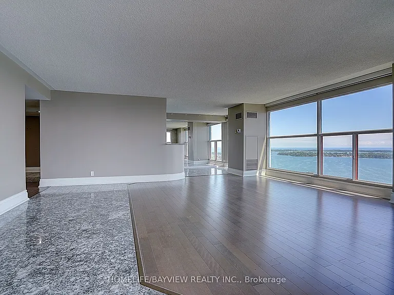 99 Harbour Sq #3108 — Photo 6