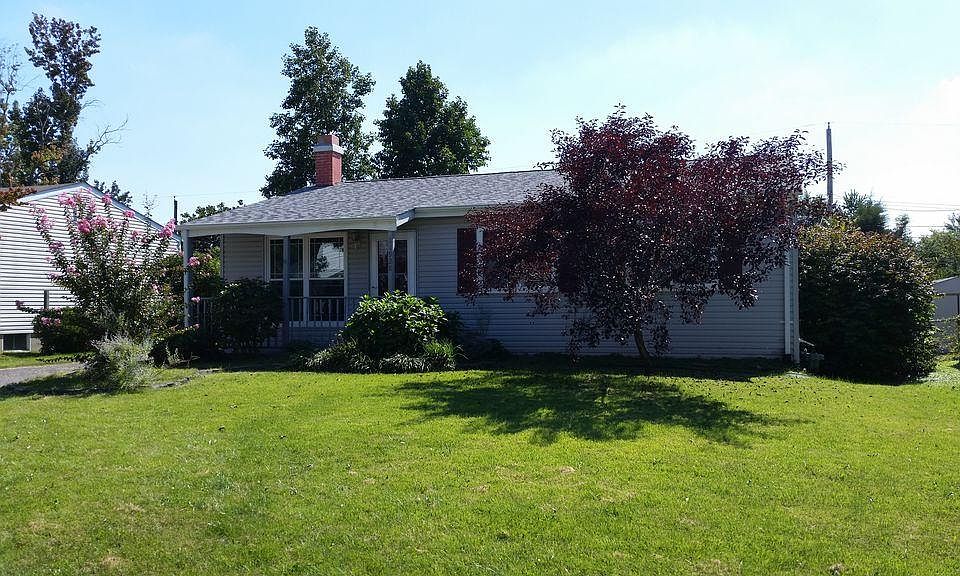 1st image of 11928 Honey Hill Dr