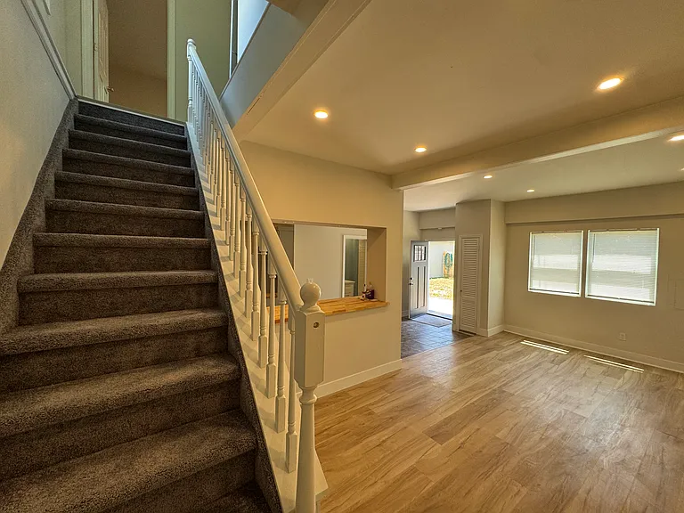 37 Bergen Pl — Photo 10