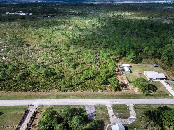 708 Roosevelt Blvd, Lake Placid, FL 33852