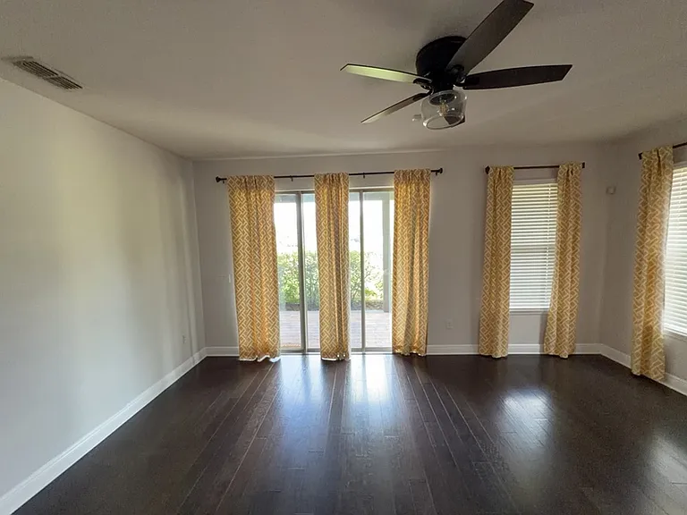 15543 Waterleigh Cove Dr — Photo 6