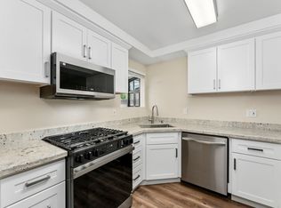7401 Auburn Oaks Ct APT E, Citrus Heights, CA 95621