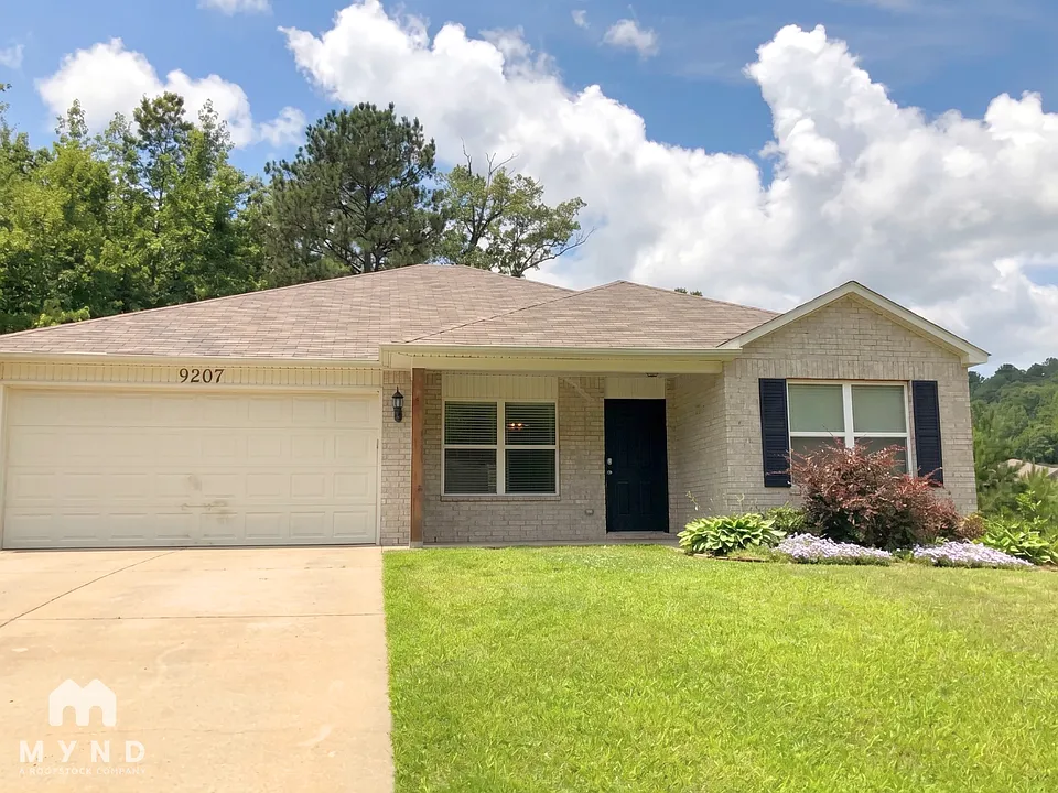 9207 Pleasant Valley Dr