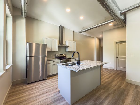 6407 Vine St #3