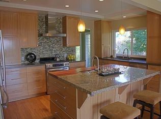 1600 Woodglen Ln, Altadena, CA 91001