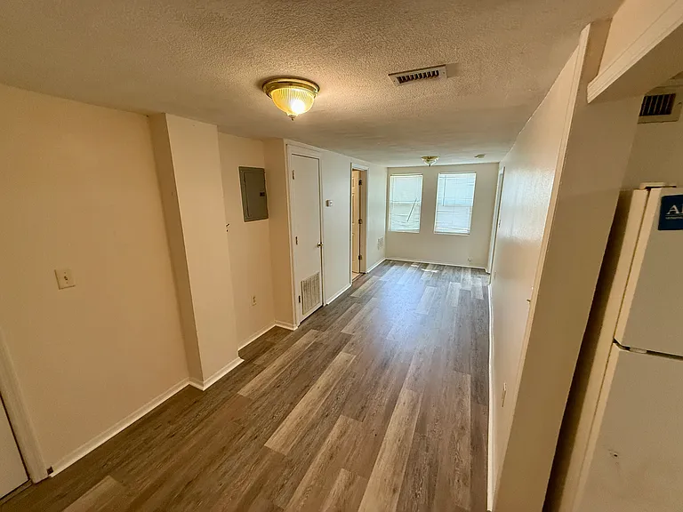 1305 S Dewey St #2 — Photo 3