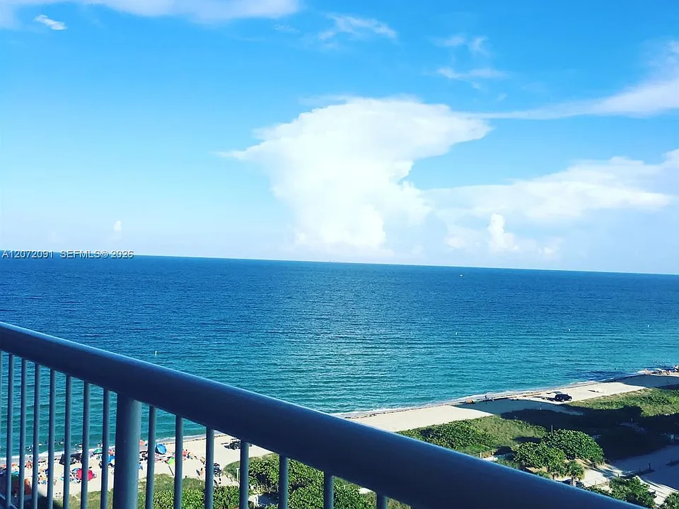 9341 Collins Ave #1203