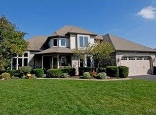 1704 Carr Ct, Batavia, IL 60510
