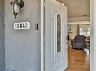 15642 Lassen St, North Hills, CA 91343