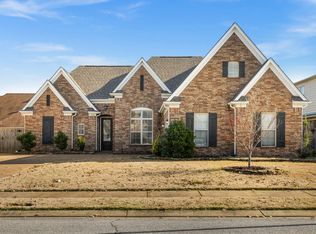 7182 Carriebrook Dr, Olive Branch, MS 38654