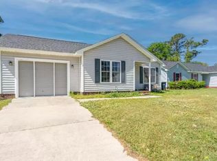 121 Cox Ave, Jacksonville, NC 28540