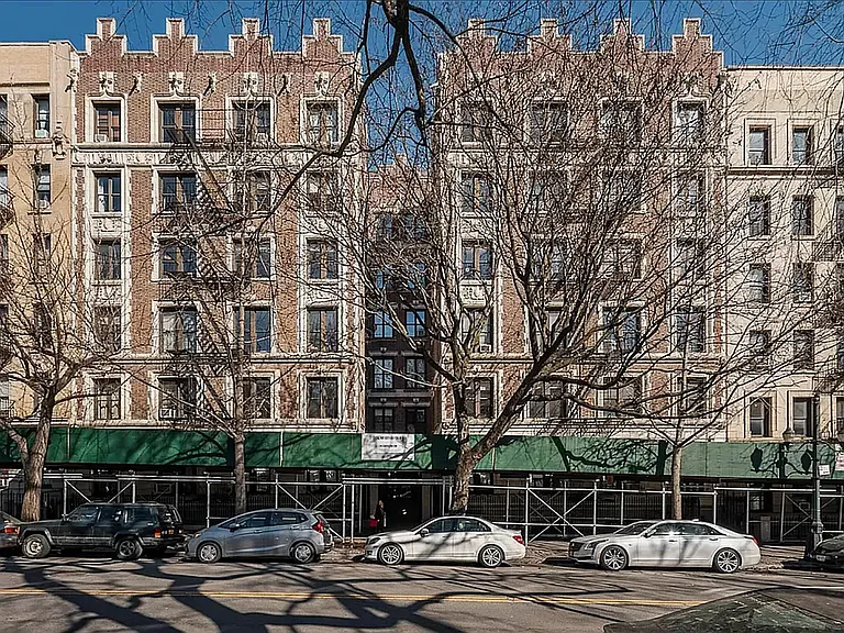 217 Central Park N #15 — Photo 7