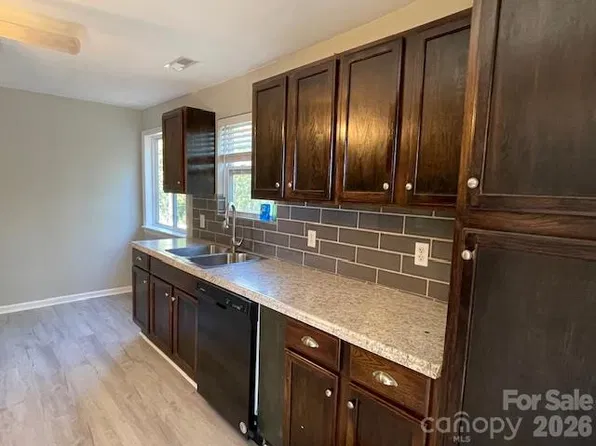 1010 Trull Hinson Rd, Wingate, NC 28174