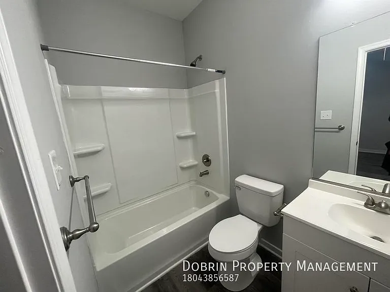 2053 Moore St — Photo 13