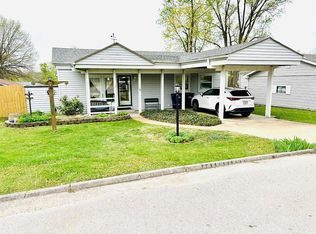 22 Cedar Crest Ct, Pacific, MO 63069