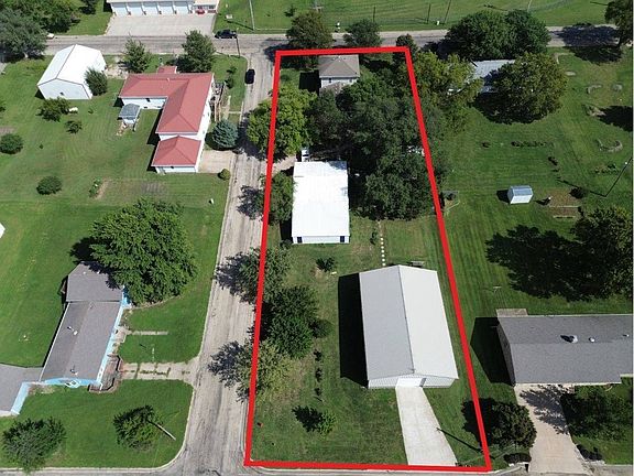 5th image of 411 Fitzgerald St